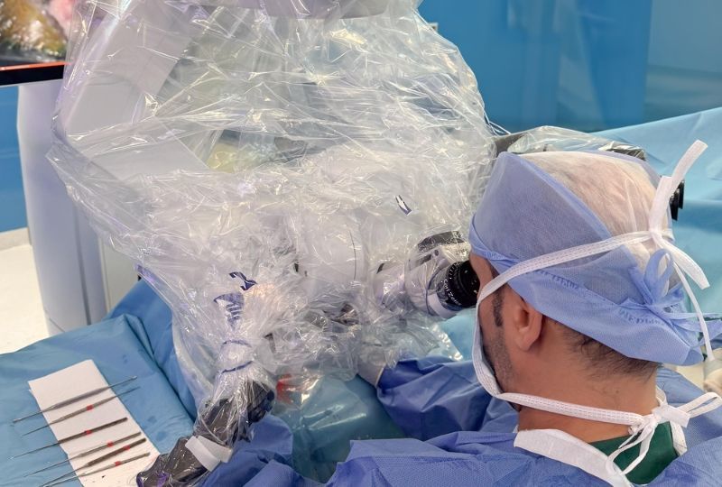 Oman’s SQU Hospital conducts first surgery using internal lymphatic duct closure technique in ear